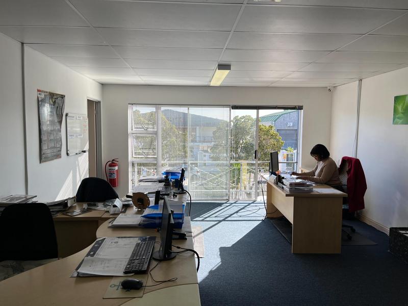 To Let Commercial Property for Rent in Montague Gardens Western Cape